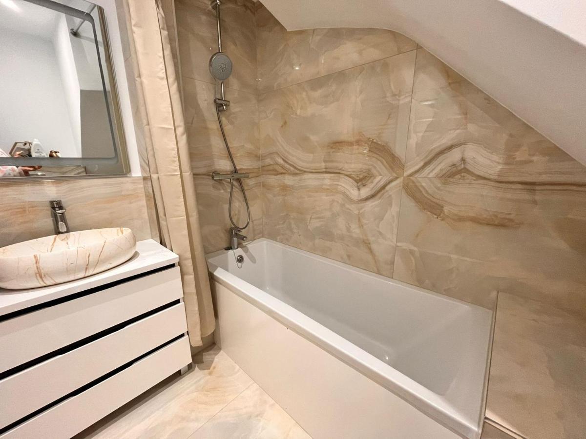 Luxurious Double Bedroom, Ensuite With Free Wifi. Oxford Luaran gambar